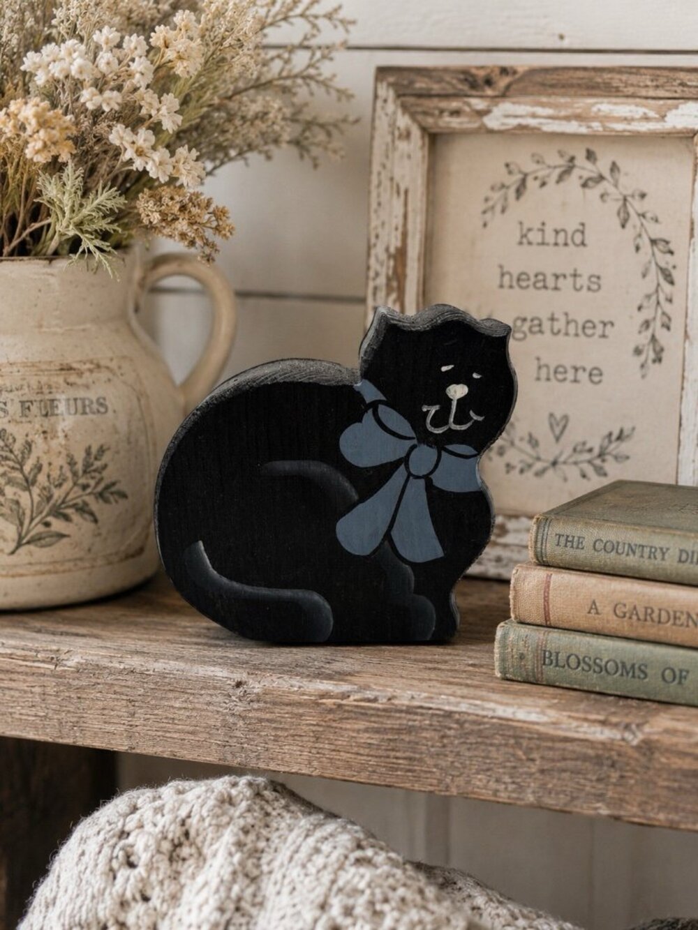 Vintage Primitive Black Cat Wood Figurine Farmhouse Country Shelf Decor